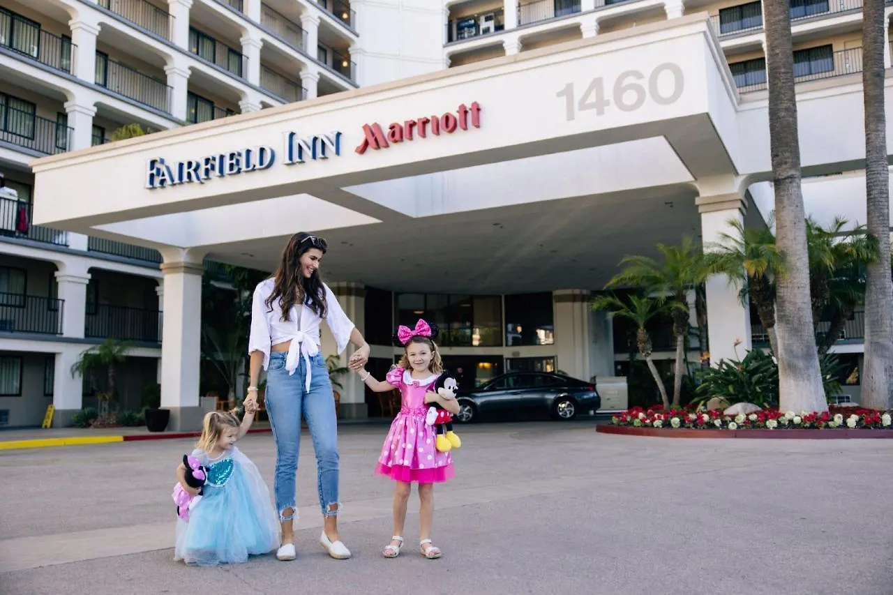 Fairfield By Marriott Anaheim Resort 3*,