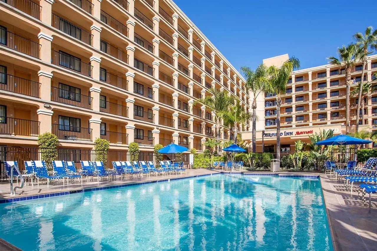 Hotel Fairfield By Marriott Anaheim Resort