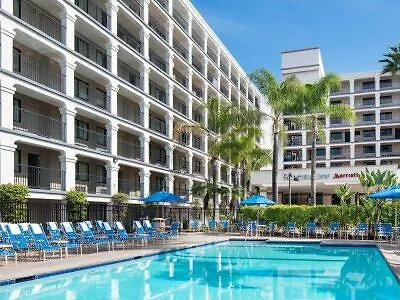 Fairfield By Marriott Anaheim Resort 3*,